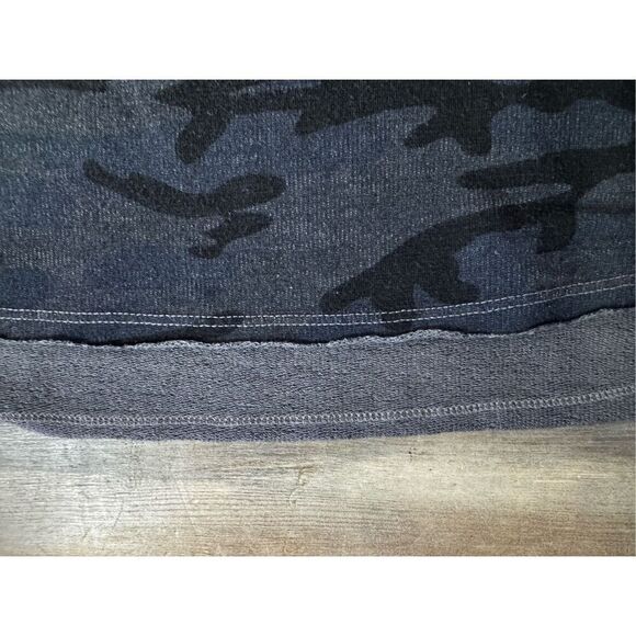Sundry Camo Trapeze Long Sleeve Oversized Sweatshirt XS - Picture 5 of 8